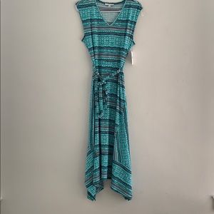 Chaus Midi Dress